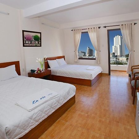 Lavie Hotel Nha Trang Exterior photo